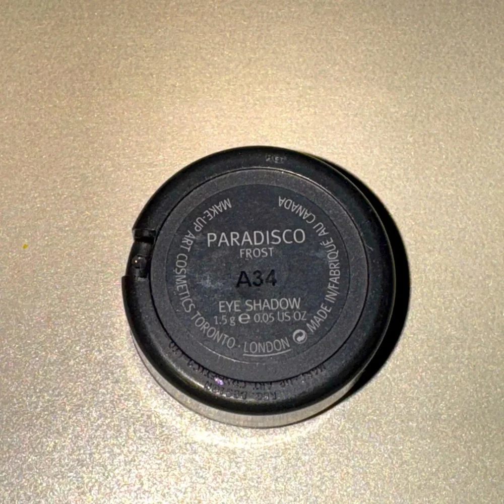 MAC Cosmetics Paradisco eyeshadow